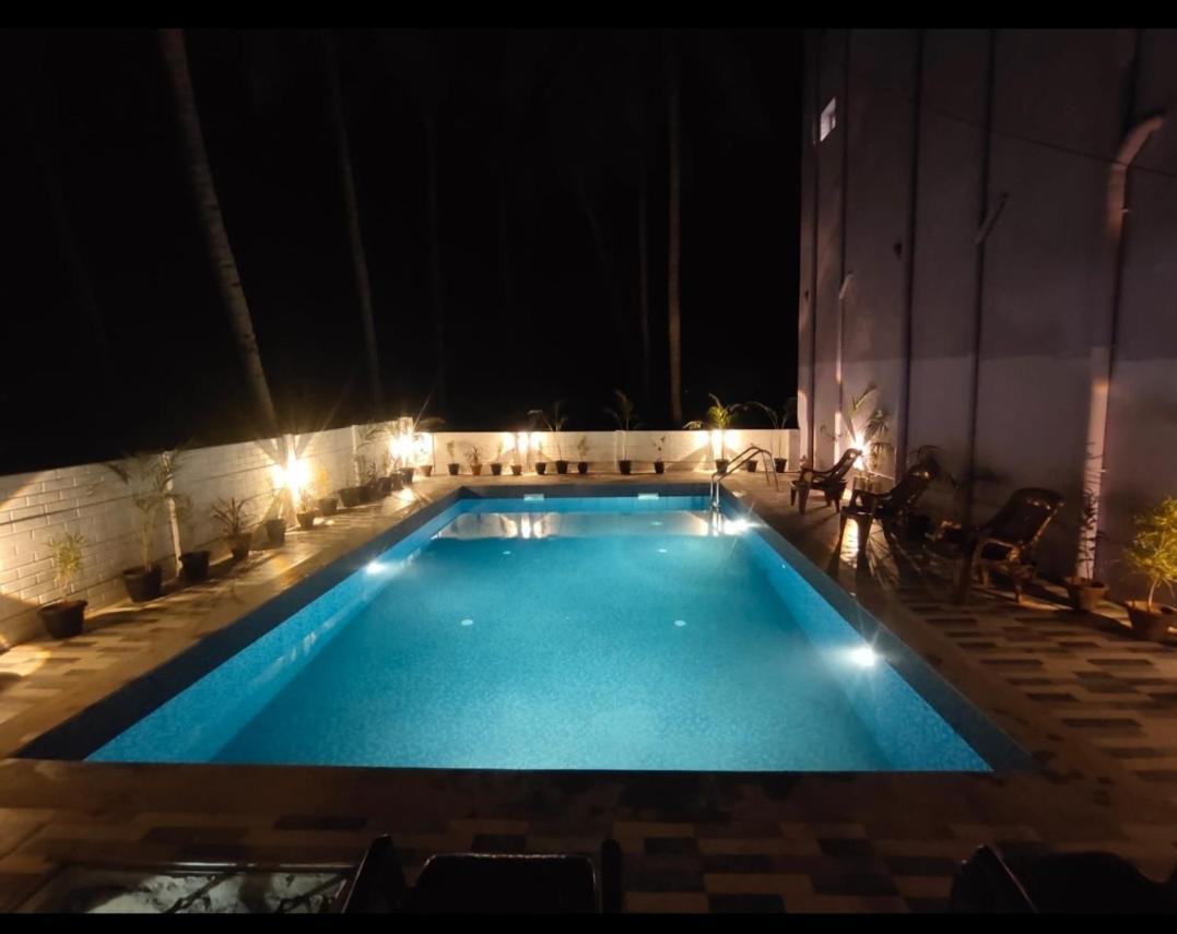 Gratitude Inn, Near Serenity Beach Puducherry Buitenkant foto